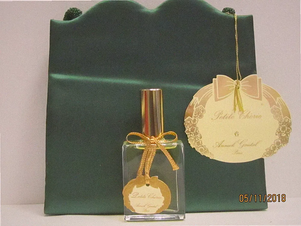 Petite Cherie Annick Goutal Perfume Set Women 1 oz EDT Spray + Evening Bag